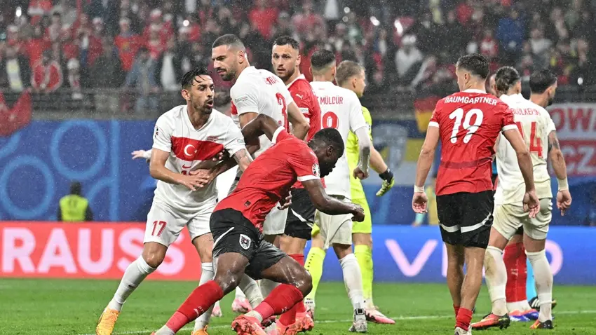 Tirkiye û Hollanda ji bo çaryek fînalê tên hemberî hev