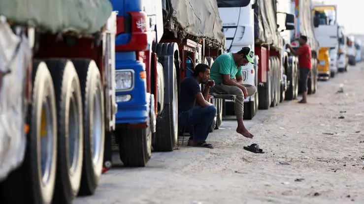 Gazze’ye giden yardimlar, haftalardir Refah sinirinda bekliyor!
