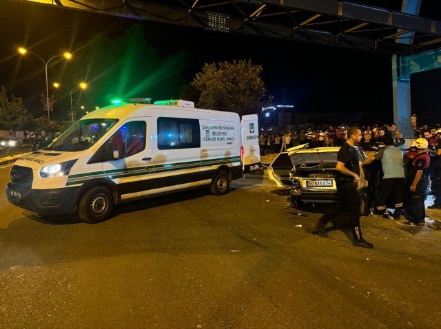 Li Rihayê otomobîl ji kontrola ajotvan derket: 5 zarok can dan, 5 kes birîndar bûn