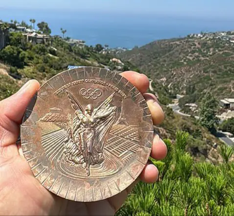 ڕەنگی مەدالیای ئۆڵەمپی دوای ماوەی هەفتەیەک نەما !