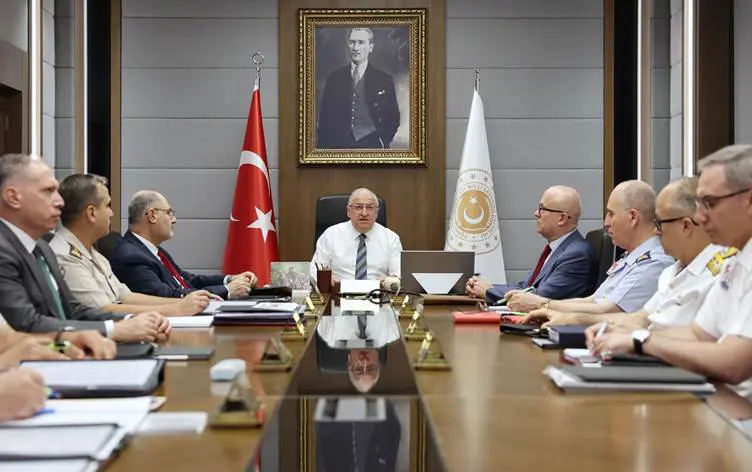 Yasar Guler: DYA wê sîstema parastina asmanî radestî PYDê bike