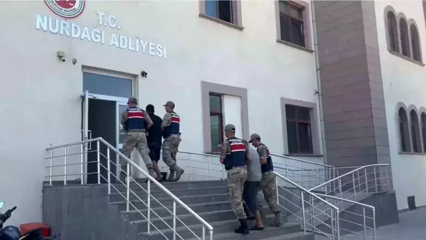 Li Dîlokê bi sedema koçberan bi qaçaxî derbas dikin, 3 kes hatin girtin