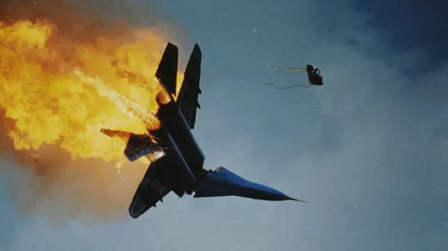 Suriye'de savas uçagi düstü!