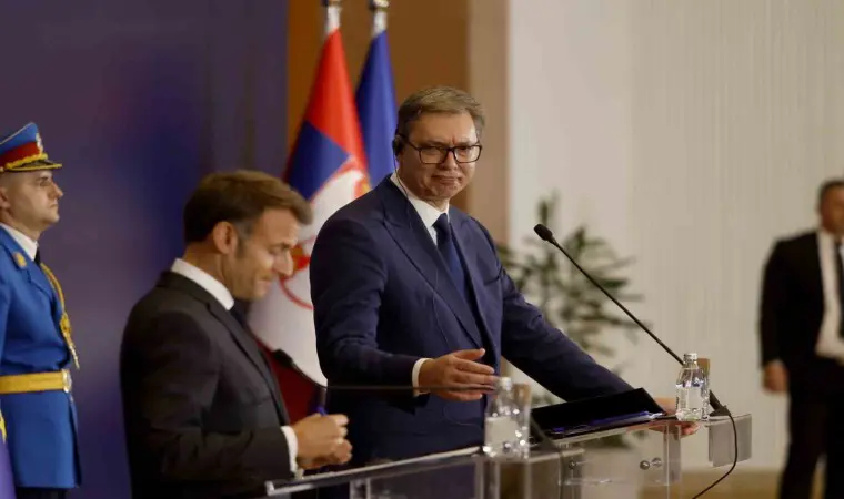 Sirbistan ji Fransayê bi 2,7 milyar Euroyî 12 balafirên Rafale dikire