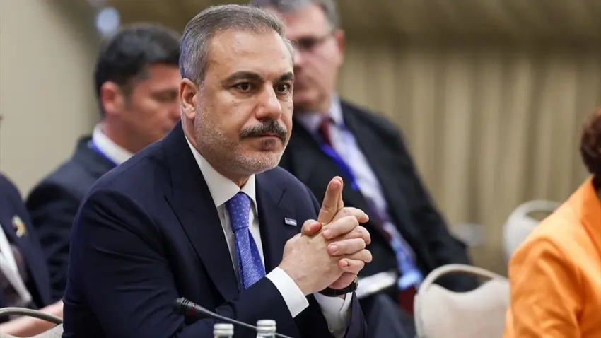 Wezîrê karên derve yê Tirkiyê Hakan Fidan diçe seredana Misrê dike