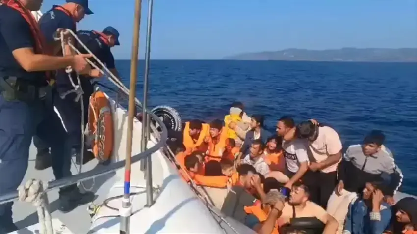 Li Çanakkaleyê 96 koçberên neqanûnî hatin girtin