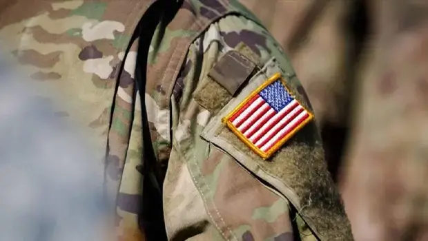 Austin: Em ê çavê xwe ji ti êrîsa dijî hêzên Amerîkî re negrin