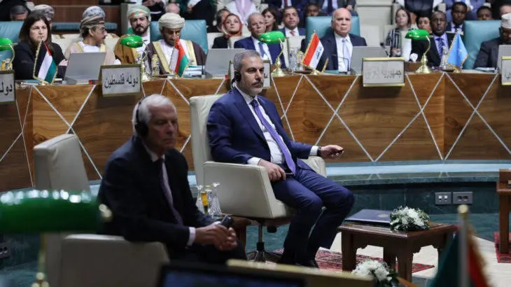 Hakan Fidan Kahire'de Arap Birligi'nde