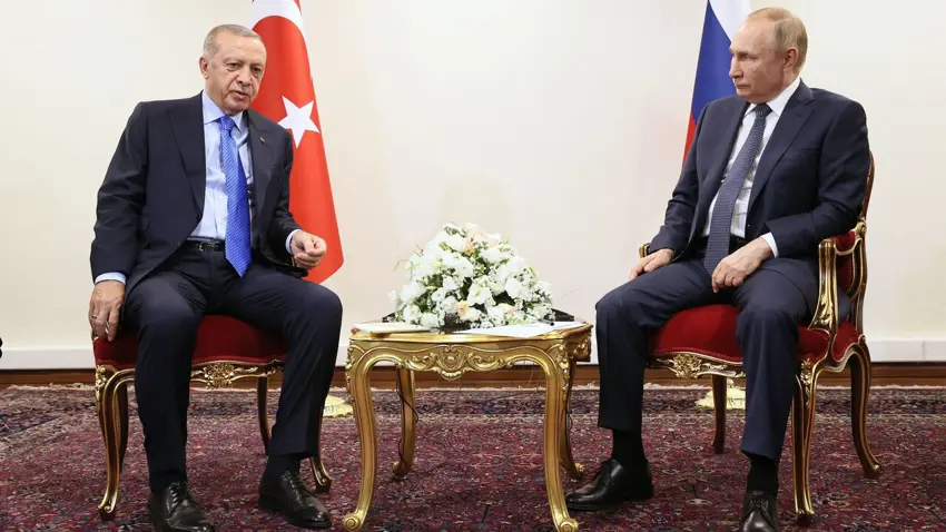 Kremlin: Putin'in Türkiye'yi ziyaret etmesine dair çalisiyoruz