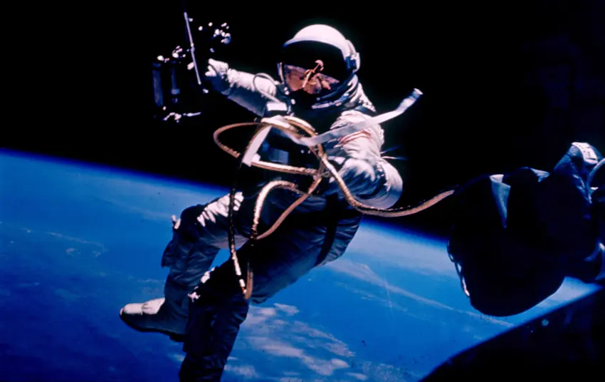 Yekem mesa li fezayê pêk hat