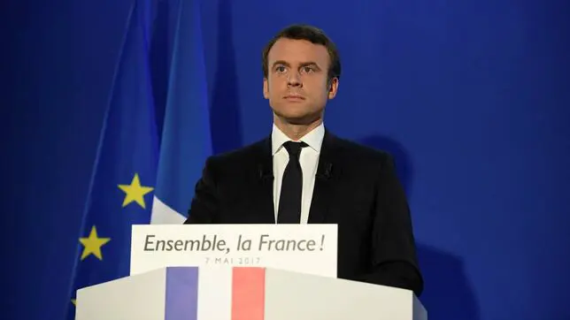 Fransa’da Meclis, Macron'un azledilmesi talebini görüsecek!