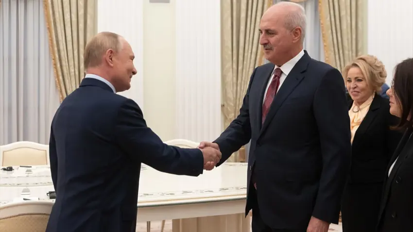 Serokê Rûsyayê Putin serokê meclisa Tirkiyê Numan Kurtulmus qebûl kir