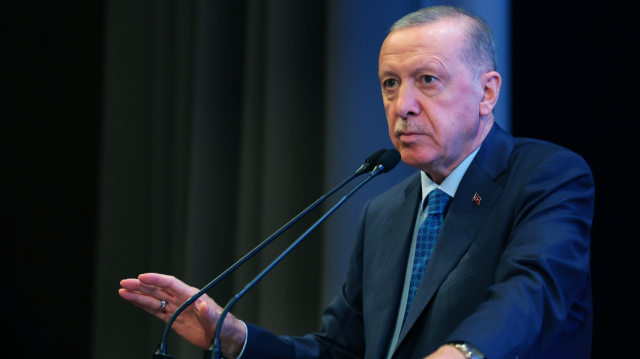 Erdogan: “Me amadekariyên xwe yên li ser ‘destûra nû’ temam kir”