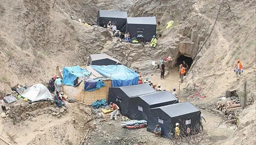 Di kana zêr de hezaz çêbû: 15 mirî, 25 winda