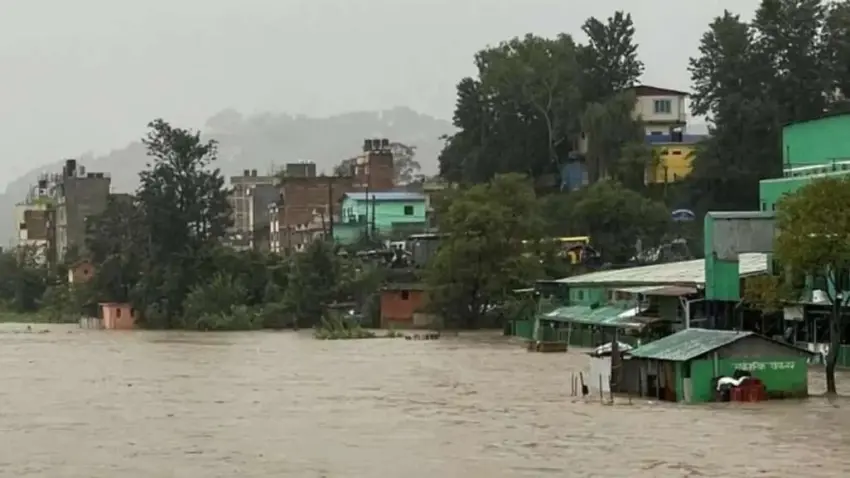 Li Nepalê di lehî û hezê de 10 mirî û 7 wenda hene