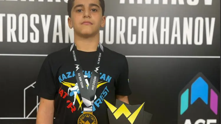 Kazakistanli Kürt güresçi dünya sampiyonu oldu