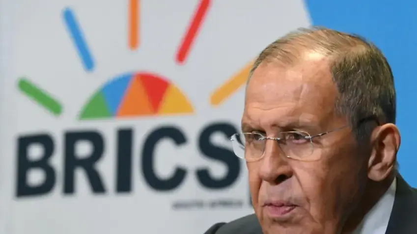 Rûsyayê mercek ji bo endamtiya BRICSê da ber Tirkiyê