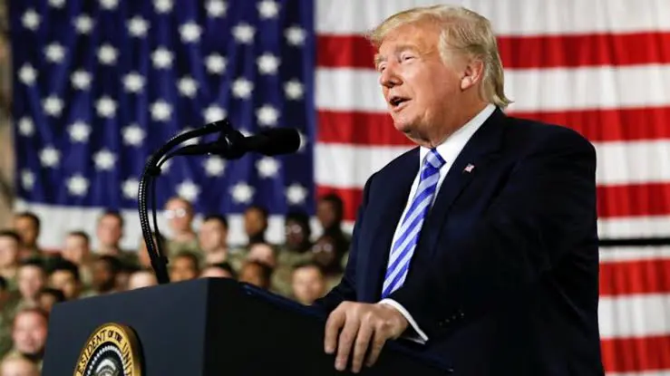 Trump'tan F-35 savas uçaklarinin tüm bilesenlerinin ABD içinde üretilmesi çagrisi