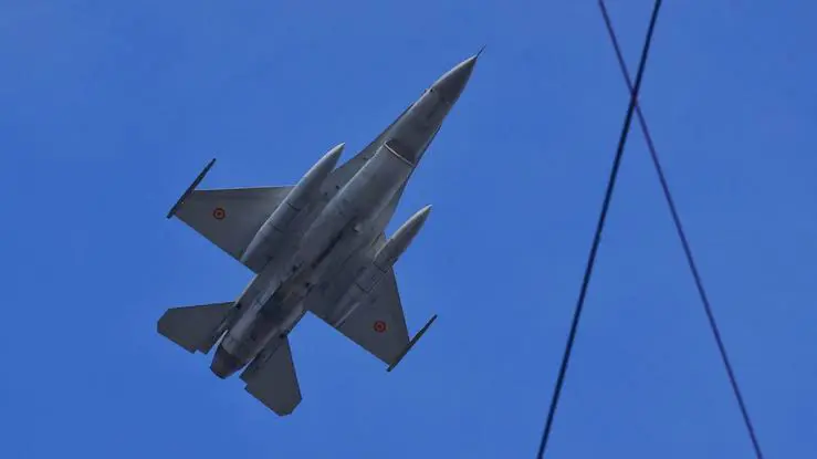 Romanya, Rusya’nin hava sahasini ihlal etmesi üzerine F16’lari havalandirdi