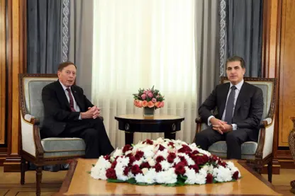 سهرۆكی ھەرێمی کوردستان پێشوازی له دهیڤد پێتریۆس كرد