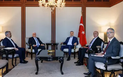 Hakan Fidan, Haşdi Şabi Komisyonu Başkanı Feyyad ile bir araya geldi