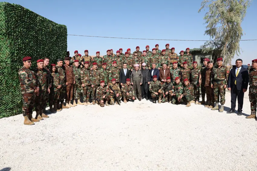 Başkan Barzani’den Peşmerge mevzilerine ziyaret