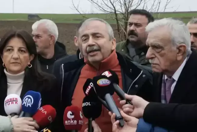 Heyeta DEM Partiyê li ser hevdîtina bi Selahattin Demirtas re daxwuyanî da