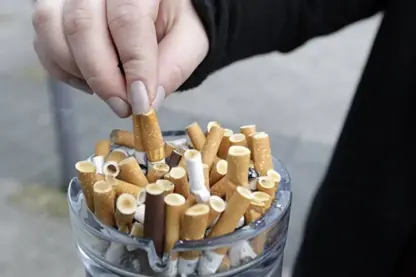 Li Maldîvlerê cixarê qedexe kirin