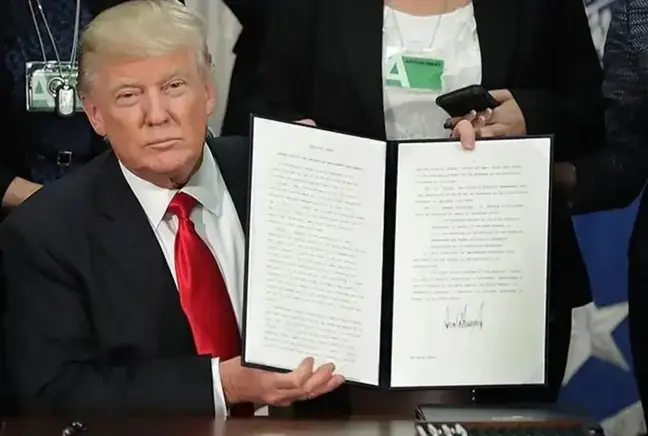 Trump dema dest bi serokatiyê bike, wê ewilî çi karan bike ragihand