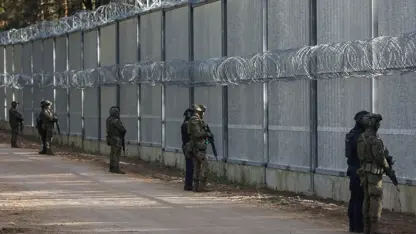 Polonya, ‘o ülke’ sınırına yeni bariyer inşa edecek! 