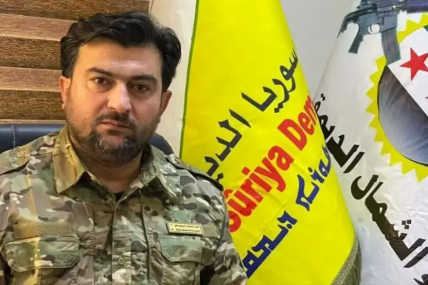 Fermandarê HSDyê Îdlibî: Di entegrebûna li gel Artêsa Sûriyeyê pêsketin hene