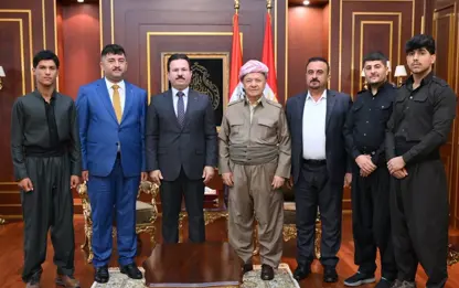 Mesud Barzani: 'Hiç kimsenin Kürdistan bayrağının göndere çekilmesini engellemeye hakkı yoktur'