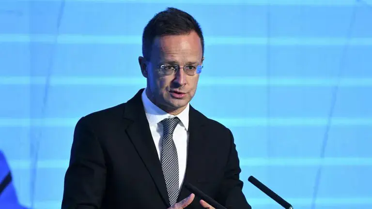 وەزیری دەرەوەی هەنگاریا ڕایگەیاند کە حکوومەتی هەنگاریا ڕێگە نادات "مافیای ئۆکراینی " بچنە ناو یەکێتی ئەورووپا