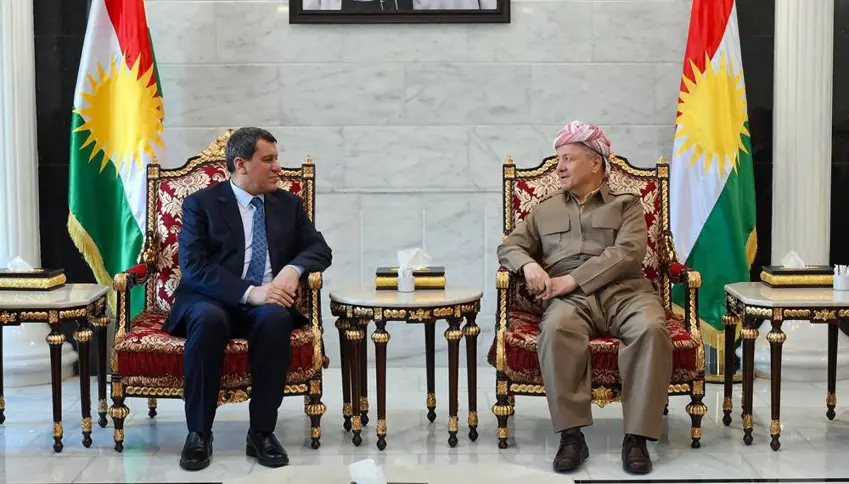 Serok Barzanî pêswazî li Mezlûm Ebdî û sanda pê re kir