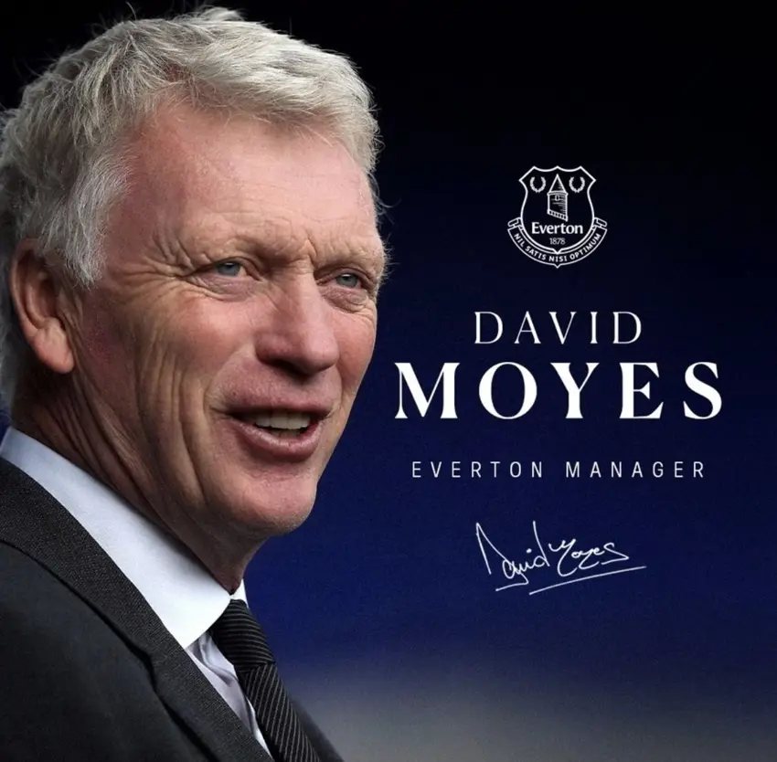 دەیڤد مۆیس وەک ڕاهێنەری نوێی یانەی ئێڤەرتۆن دەستنیشانکرا و لە شوێنی شۆن دایچ، بە گرێبەستێکی ٢.٥ ساڵ.