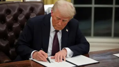 Epstein dosyaları | Trump yasa tasarısını imzaladı