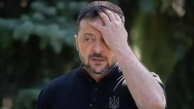 بەپێی بەڵگەنامەیەکی نوسینگەی نیشتمانی بەرەنگاربوونەوەی گەندەڵی ئۆکراین، ناوی زێلێنسکی لە تۆمەتبارکردنی دۆسیەی میندیچ (بازرگانی ئۆکراینی)دا هاتووە