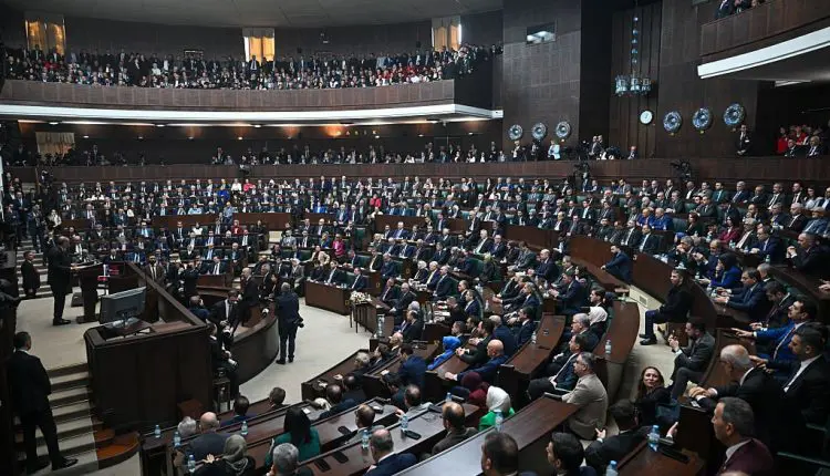 لیژنەی ئاشتی لە پەرلەمانی تورکیا" بڕیاری سەردانیکردنی ئۆجەلان لە ئیمراڵی دەدات