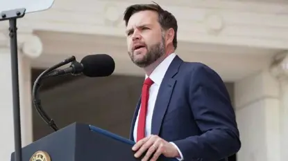 ڤەنس : سەرکەوتنی ئۆکراین تەنیا وەهمێکە