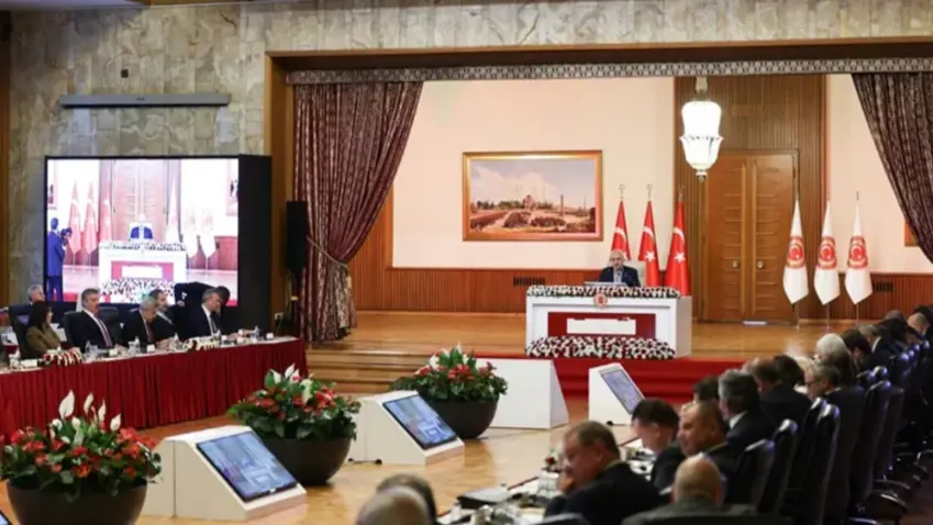 Komîsyon wê sibê ji bo nîqaskirina civîna Îmraliyê bicive