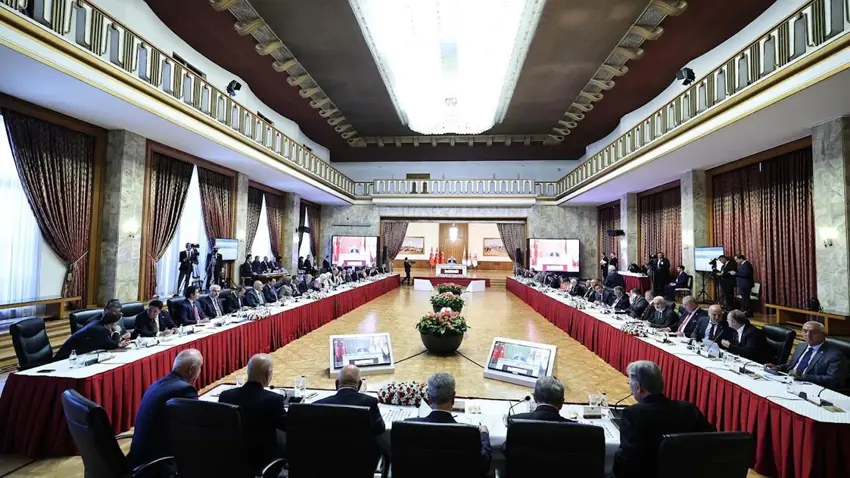 Komisyonun İmralı sonrası yapacağı ilk toplantı ertelendi