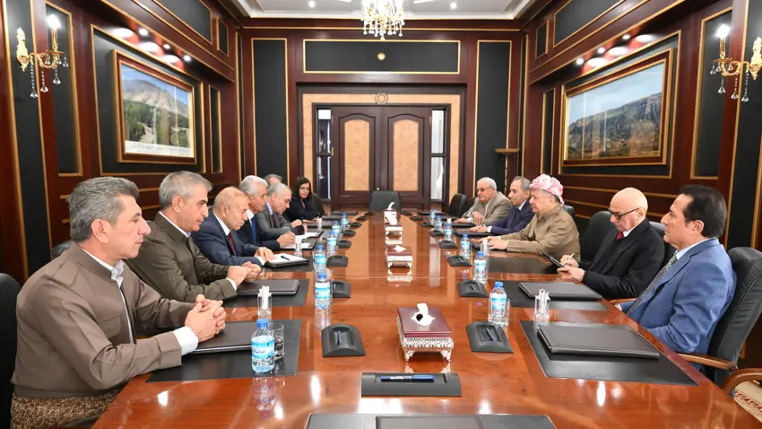 Mesud Barzani, Suriye Kürdistan Demokrat Partisi heyetiyle bir araya geldi