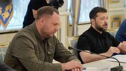 Li daîra sêwirmendê Zelenskiy li ya Yermak lêgerînê kirin