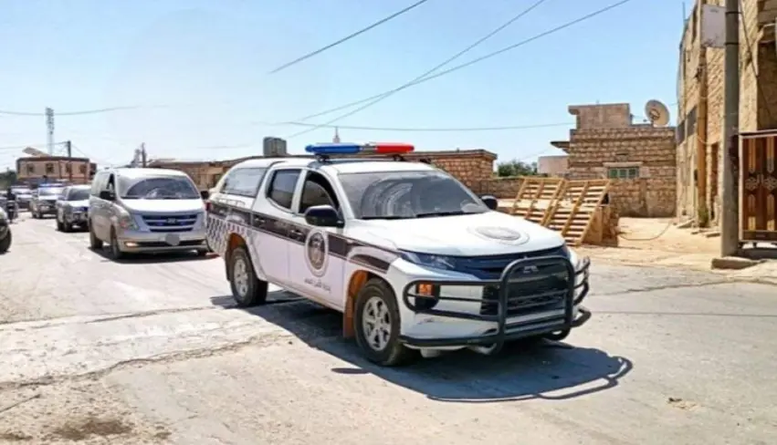 Çekdarên esîreke Dêrazorê bombe bi hêzên HTSê de teqand: 3 birîndar