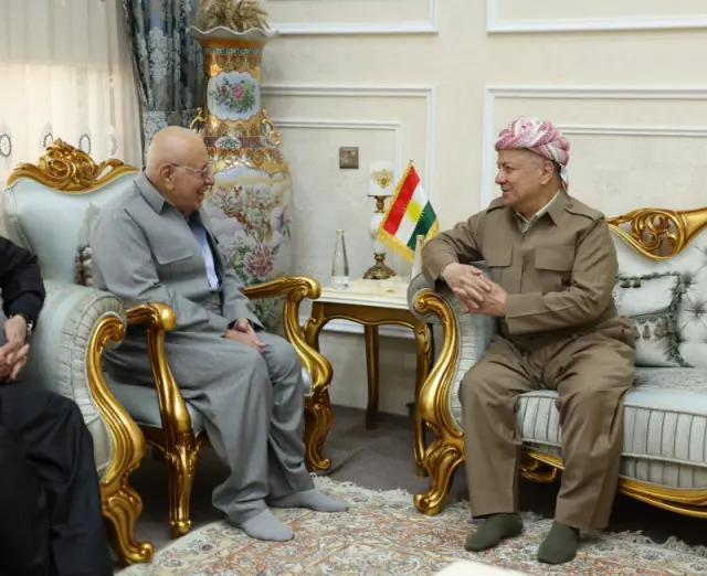 سەرۆک بارزانی سەردانی کەسایەتی دیاری شاری هەولێر خورشید شێرە کرد