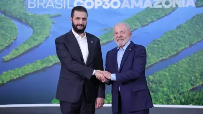 Şara Brezilya’da Lula da Silva ile bir araya geldi