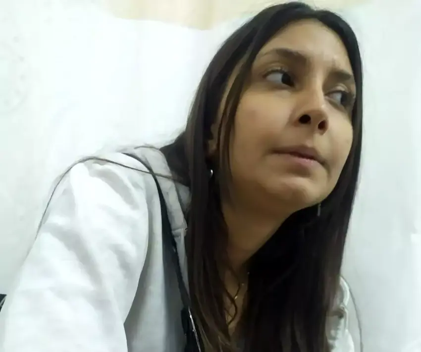 Keça 19 salî di mala xwe de bi ben xeniqandî hat dîtin