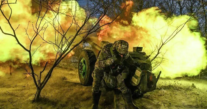 پێشکەوتنی ڕووسیا لە پۆکرۆڤسک، کە ڕێگایەک لە نێوان مەیدان و مێزی دانووستان دا