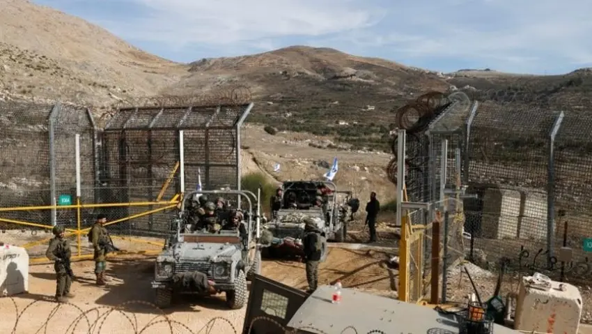 Artêsa Îsraîlê cardin kete basûrê Sûriyeyê û bendeke kontrolê danî