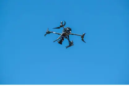 هێزەکانی بەرگری ئاسمانی ڕووسیا هێرشی فڕۆکەی بێفڕۆکەوانیان بۆ سەر دامەزراوە ژێرخانی ووزە لە ناوچەی ڤۆڵگۆگراد بەرپەرچ دایەوە